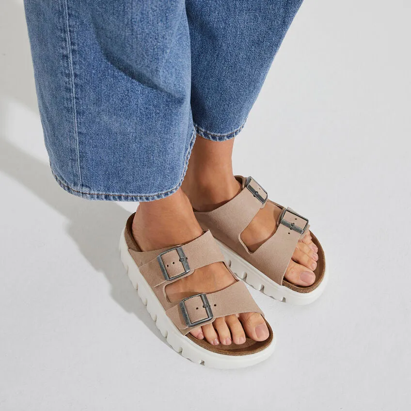 BIRKENSTOCK ARIZONA NARROW FIT IN SAND