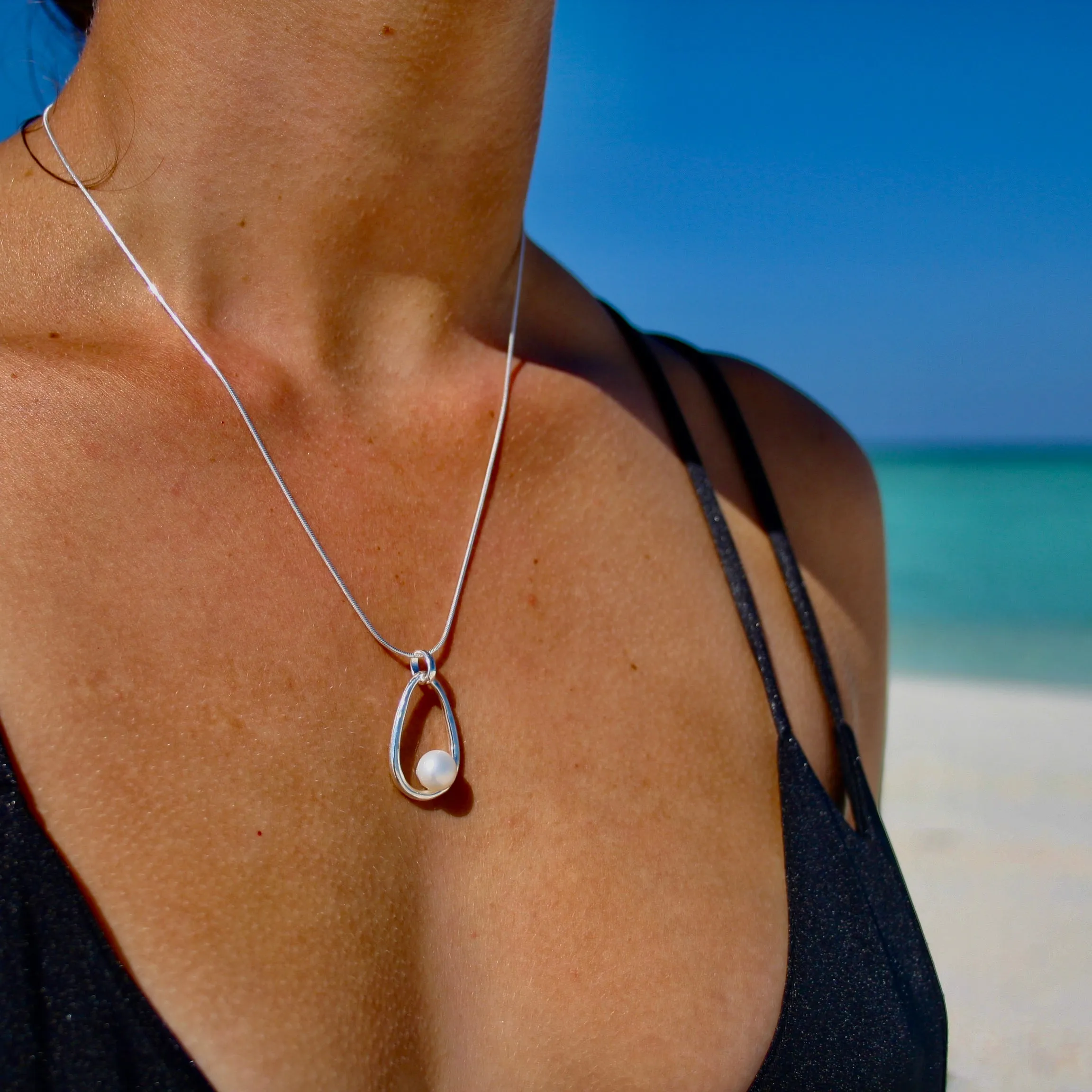 Endless Summer Pearl Pendant