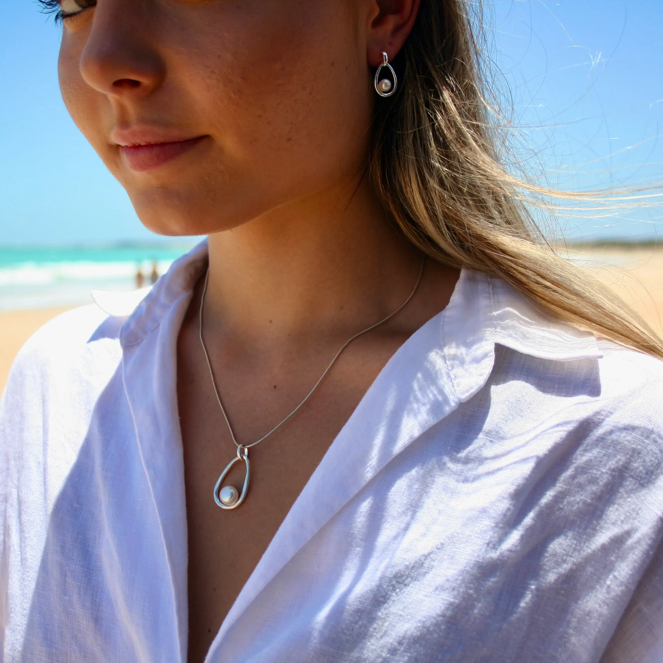 Endless Summer Pearl Pendant