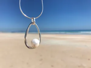 Endless Summer Pearl Pendant