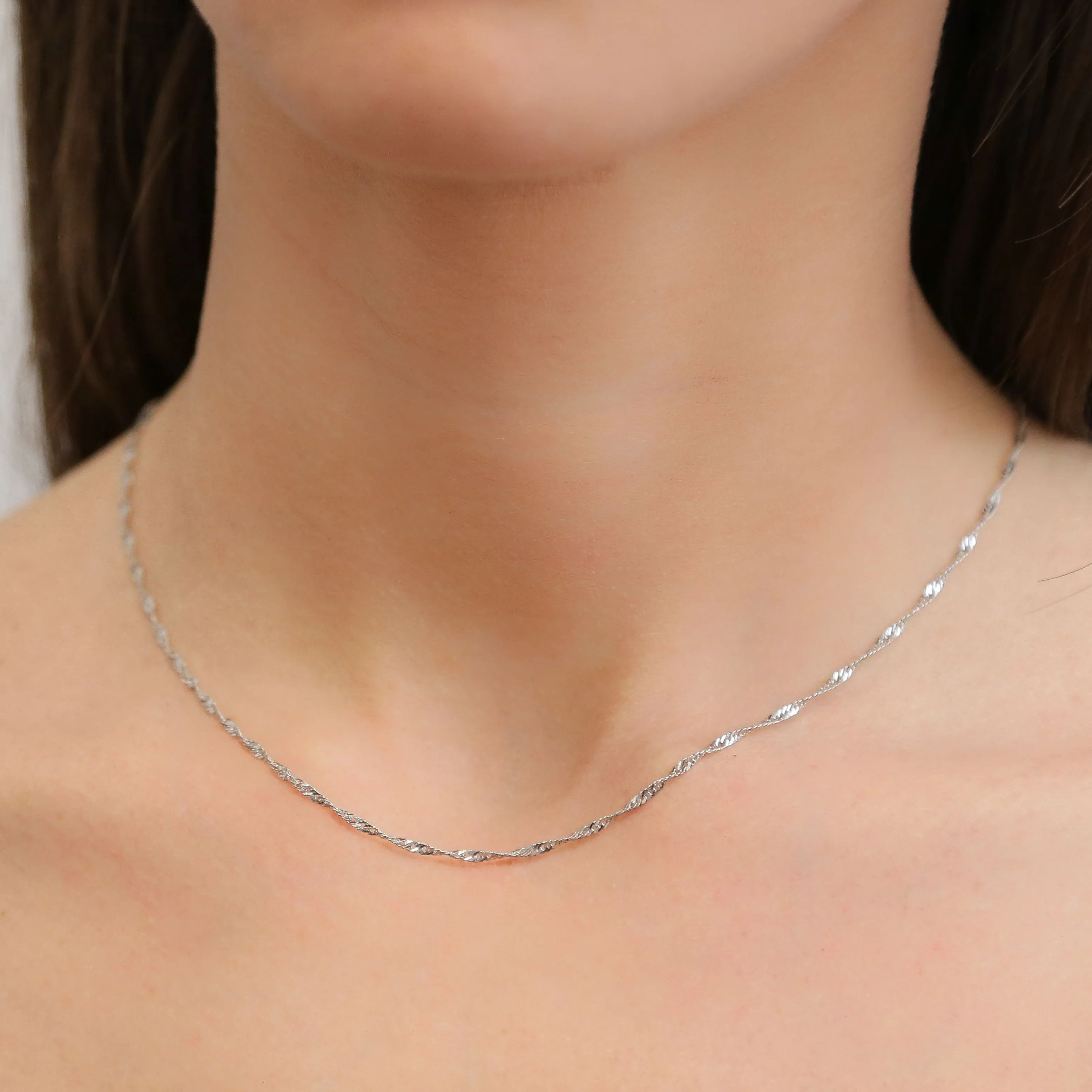 TANGLED - Silver Dainty Twisted Chain